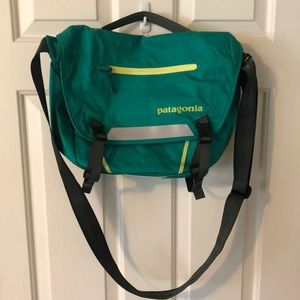 Patagonia Half Mass Messenger Bag